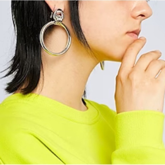 HOOP EARRINGS Metal earrings with round pendant Silver - Picture 8 of 8